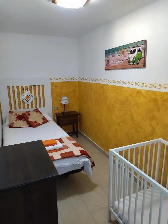 Sunny Holiday Home Крешель