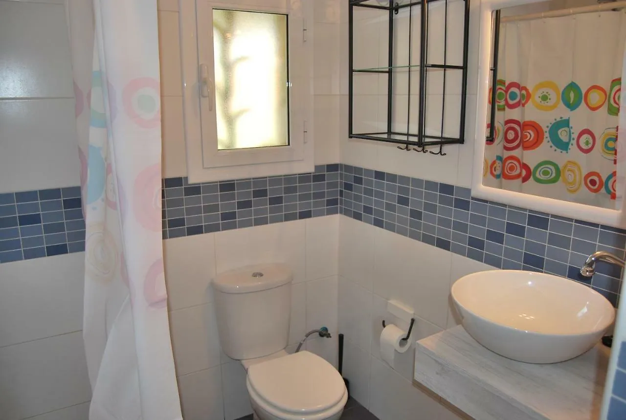 Sunny Holiday Home Крешель